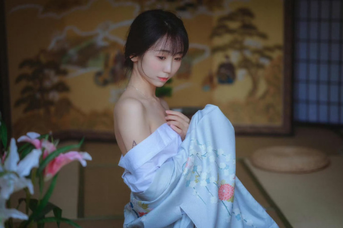 亚洲女子撒尿汇编1国产日韩一区二区三区四区-国语字幕欧美在线观看-水蜜桃影视