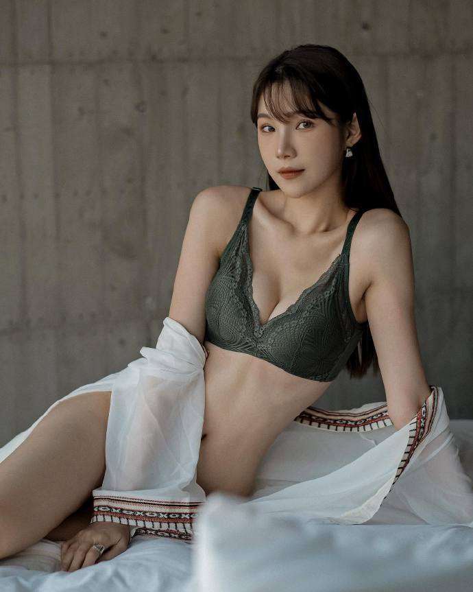 亚洲女同性ⅩXX关女同电影亚洲精品一二三区区别在哪-高清视频在线观看2019国语日本成人在线-水蜜桃影视