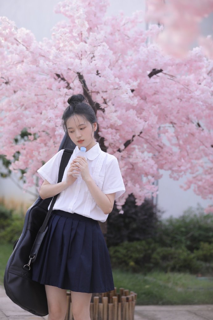 亚洲人成4444年轻的妺妺2伦理HD中文字幕欧美日韩成人影院在线-全集超清未删减版在线观看-水蜜桃影视